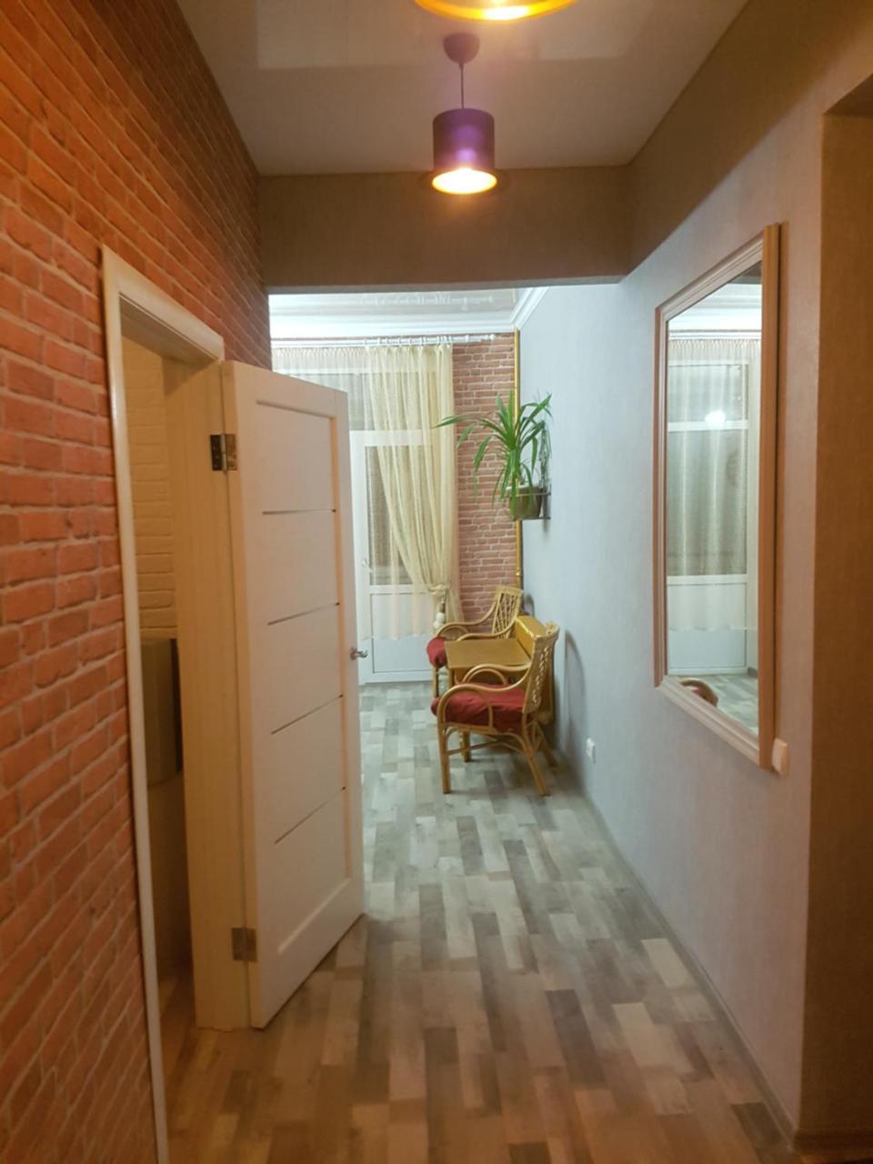 Apartment New York Street كريمنشوك المظهر الخارجي الصورة