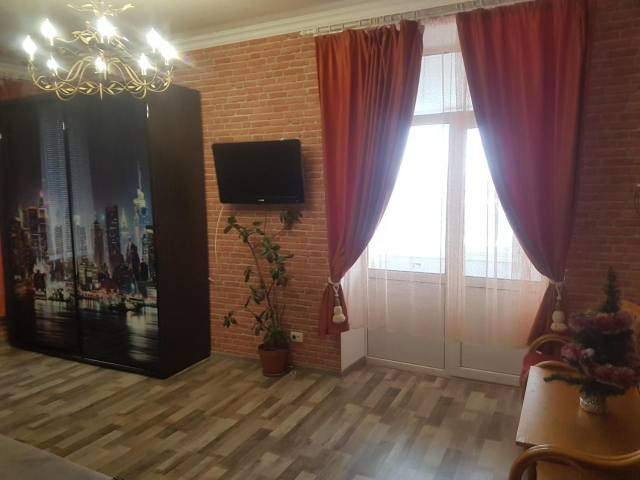 Apartment New York Street كريمنشوك المظهر الخارجي الصورة